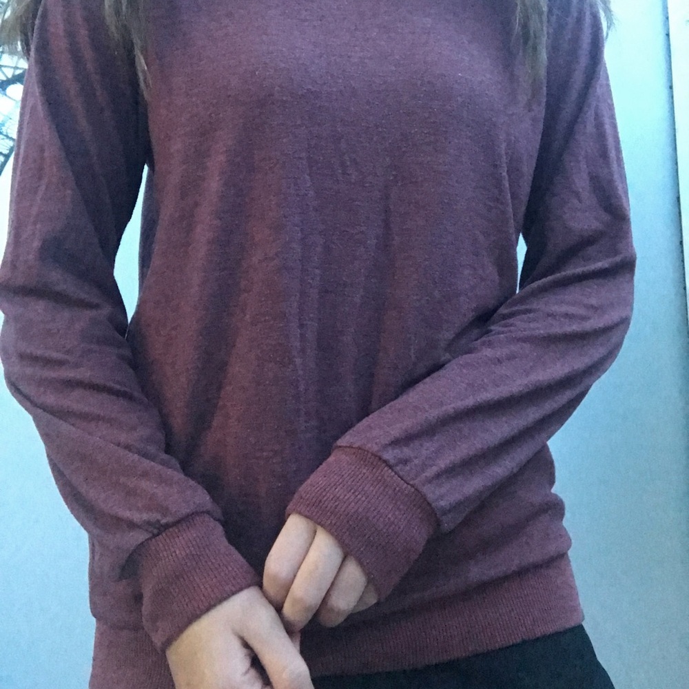 Women's sweater